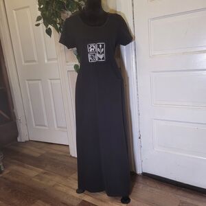 Vtg Blk Maxi Tshirt Dress W Floral Graphics/t361